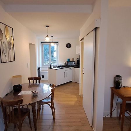 Appartement Confort Deux Etoiles Dole Esterno foto