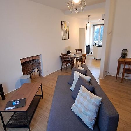 Appartement Confort Deux Etoiles Dole Esterno foto